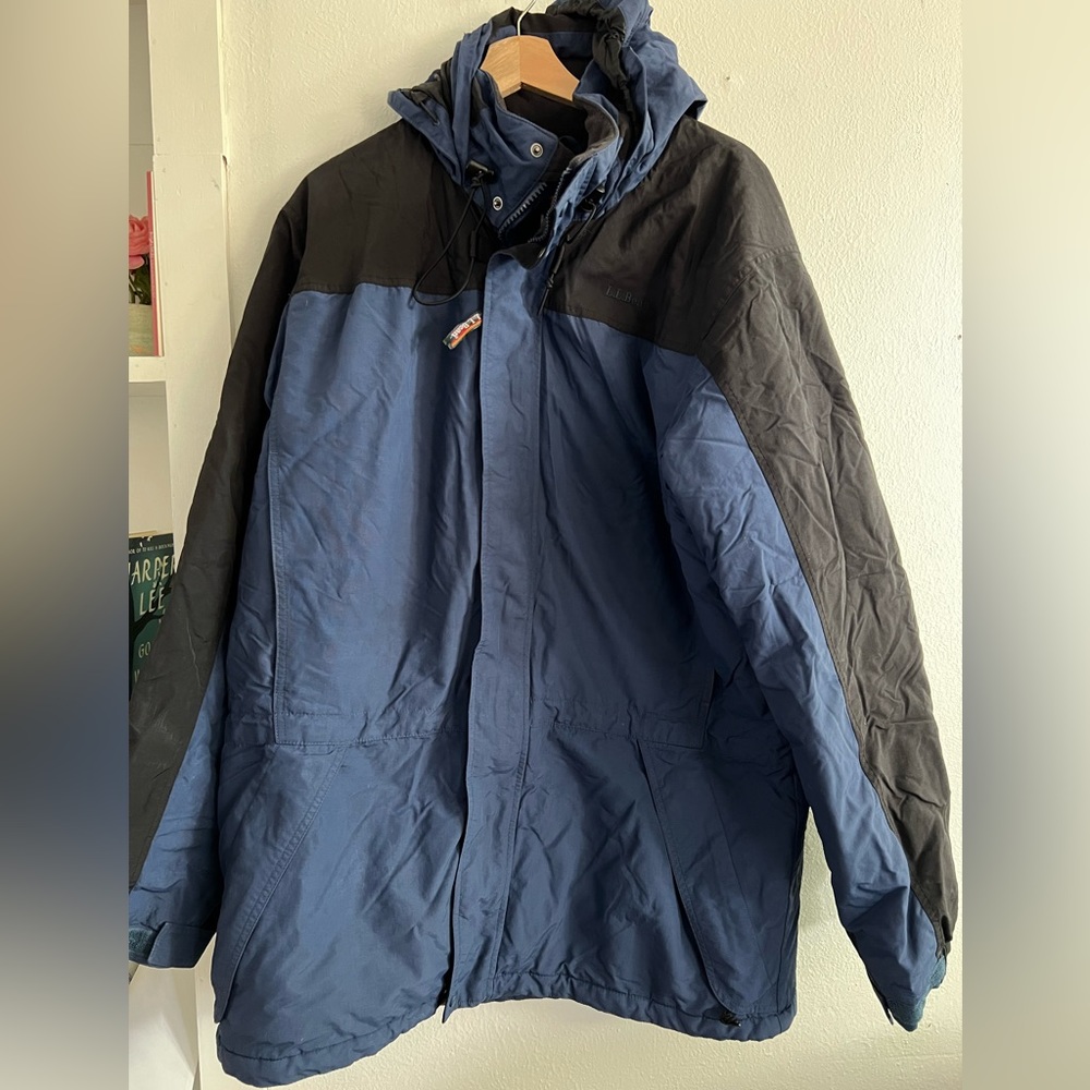 LL bean mens tall winter jacket in size Large